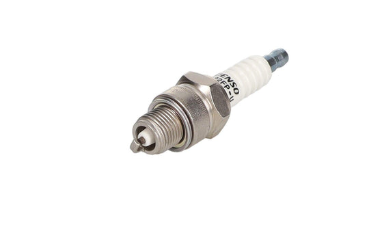 BUJIA UNIVERSAL 14MM DIAM CORTA 12.7MM ELEC SALIE (BP7HS) / UNIVERSAL
