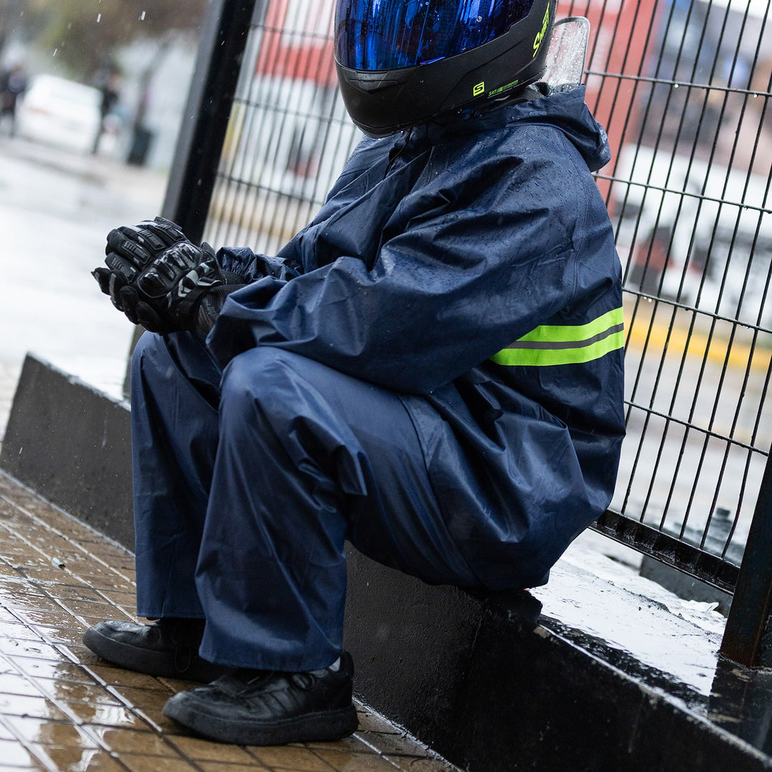 Traje impermeable para moto 2 piezas con capucha