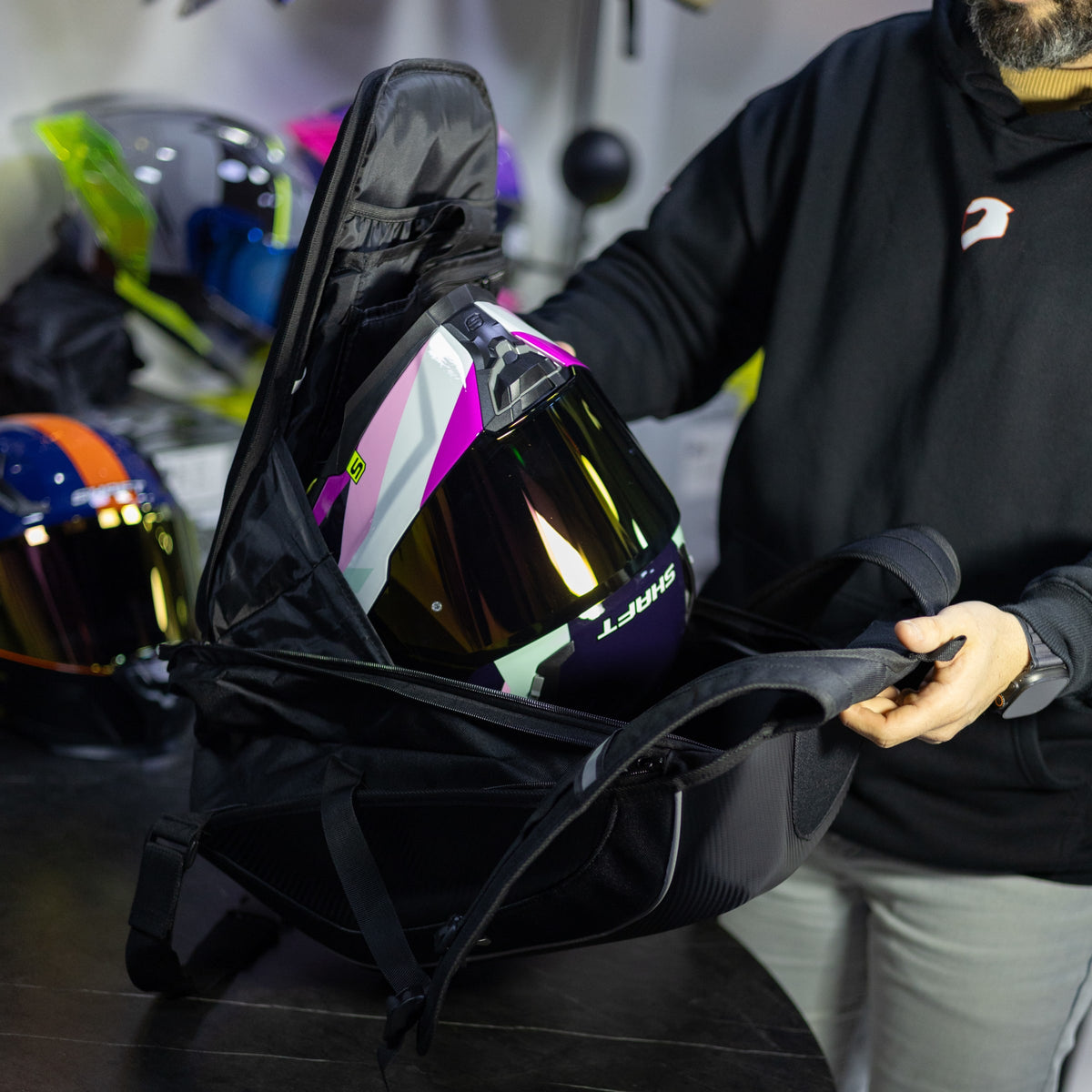 MOCHILA PARA MOTO JIASPEED EG1906 SEMI RIGIDA