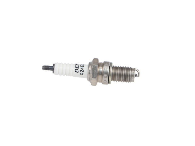 BUJIA UNIVERSAL MOTO CHINA 150/200 CC (DR8EA) / UNIVERSAL