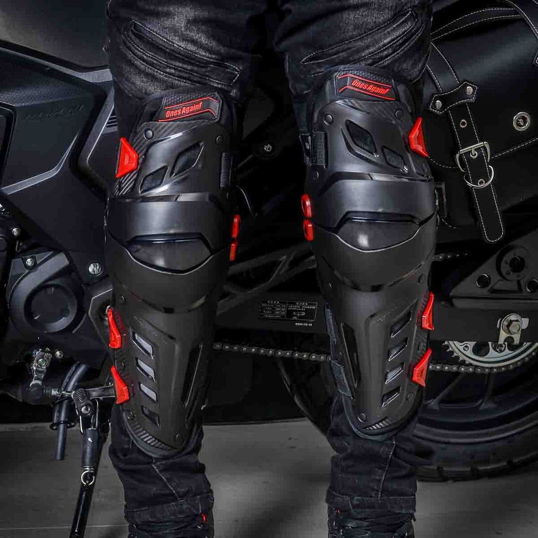 Rodilleras articuladas para moto ones again kp03 led phantom