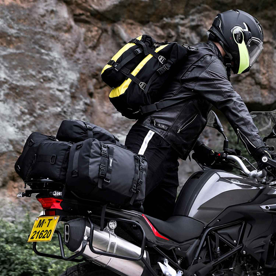 Bolso impermeable para moto rhinowalk mt21610 10 litros multi uso